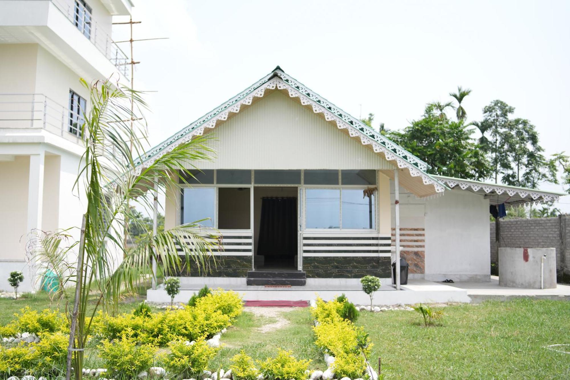 Queen Of Dooars Eco Resort Chālsa Kültér fotó